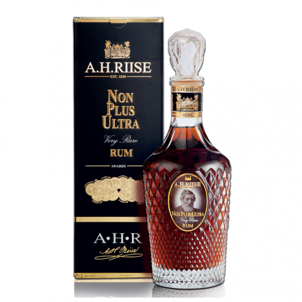 A.H. Riise Non Plus Ultra Very Rare Rum 42% 0.7L GB